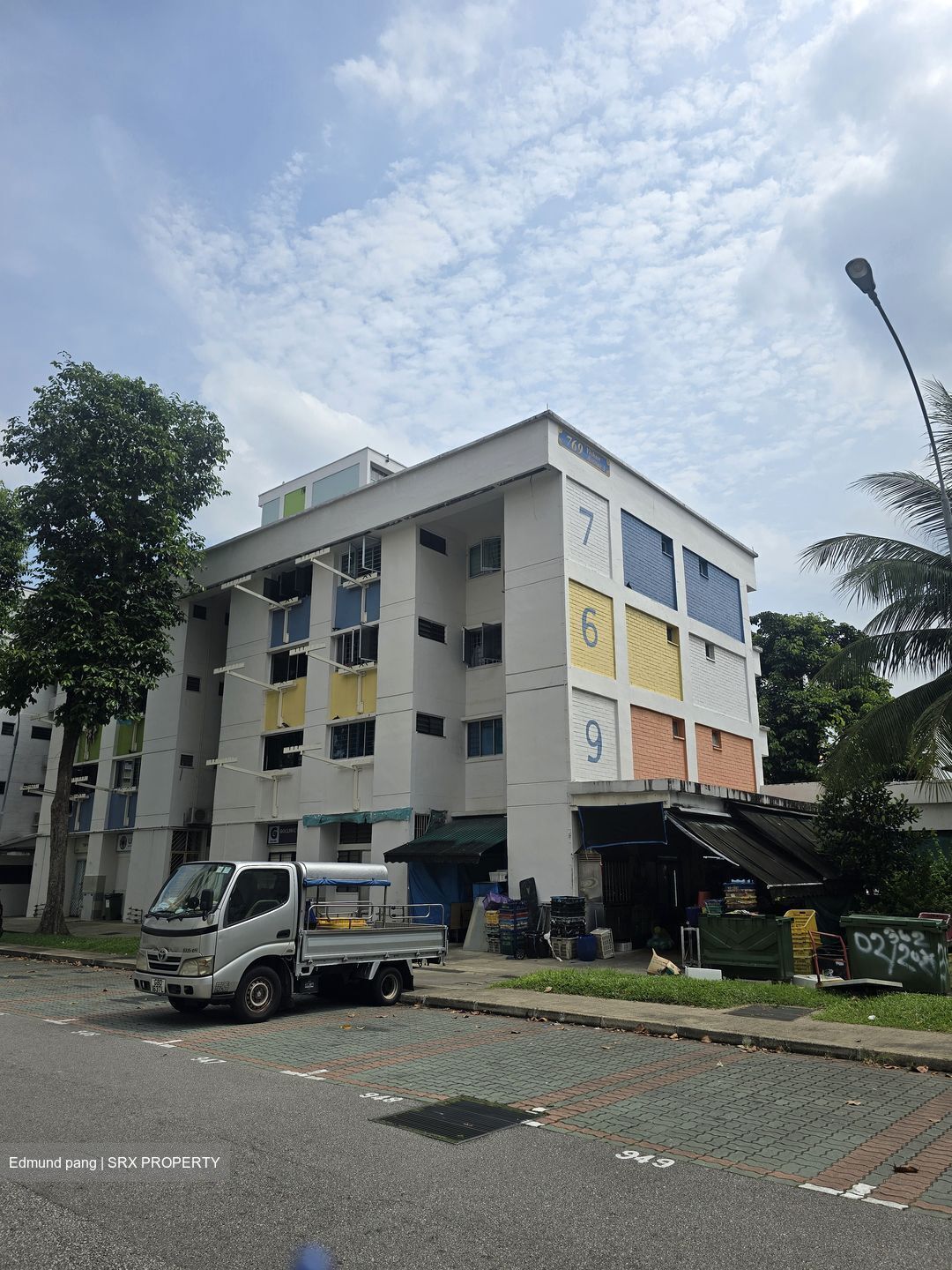 Yishun Avenue 3 (D27), Shop House #593918641